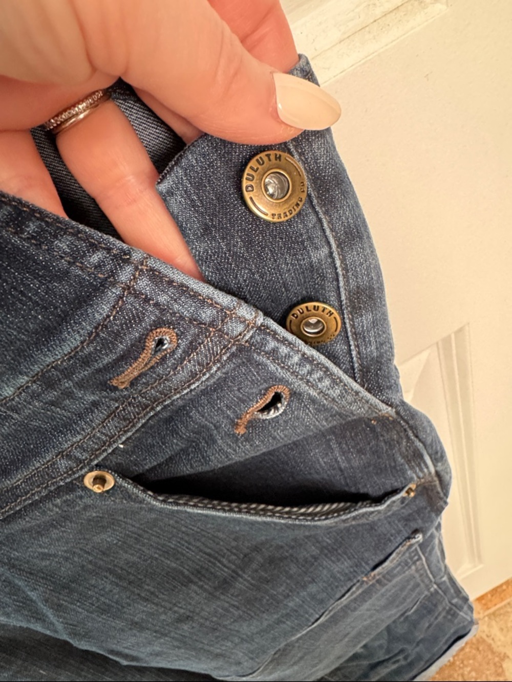 Duluth Trading Co Dark Blue Women's Denim Overalls - Picture 4 of 7
